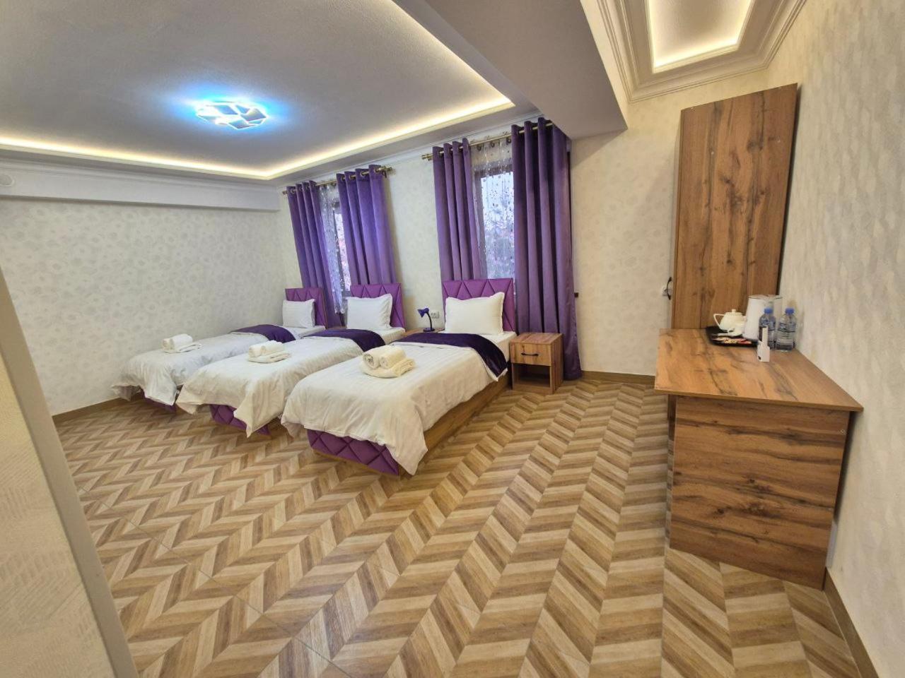 Samarkand Imron Hotel Exterior photo