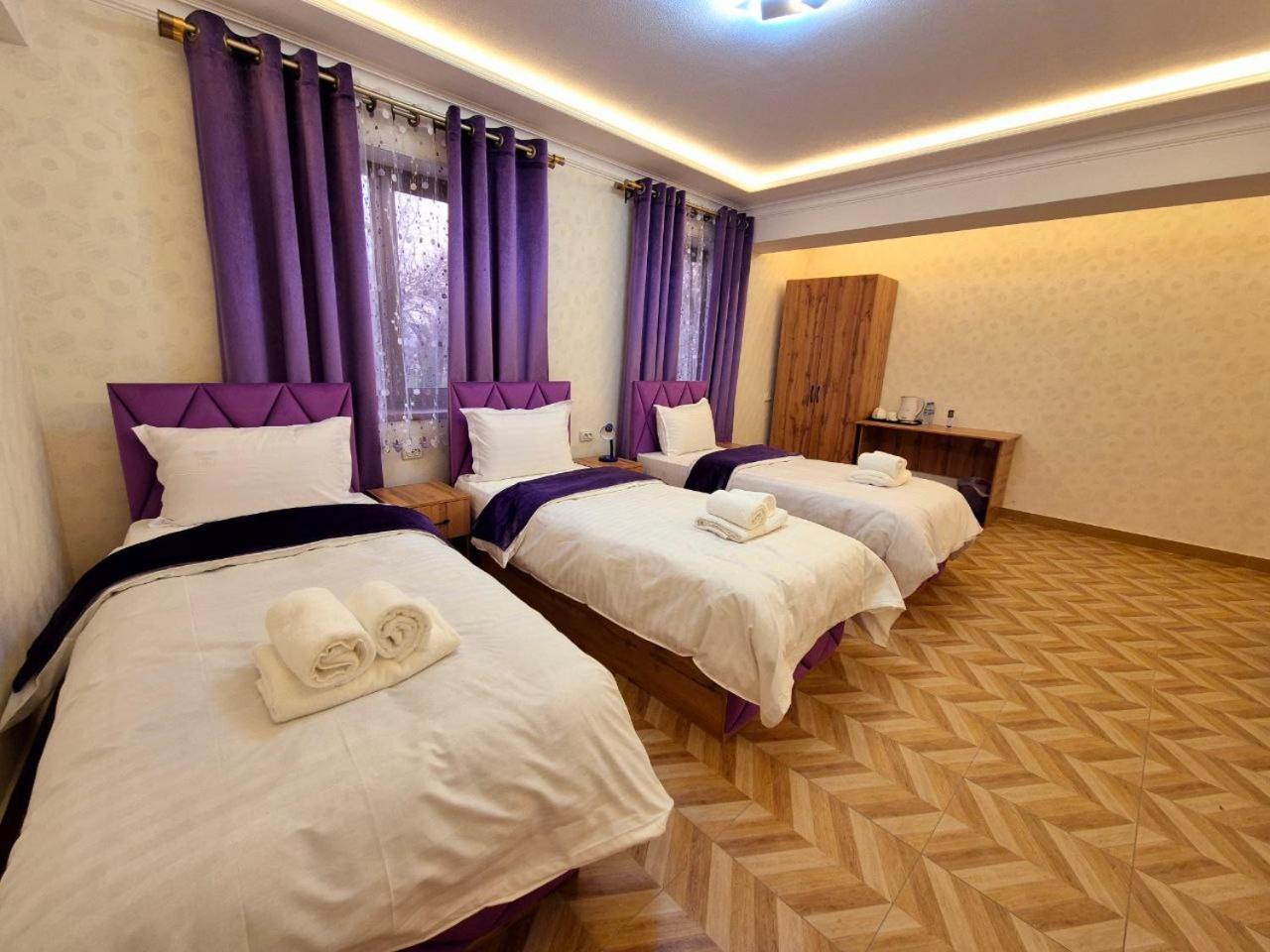Samarkand Imron Hotel Exterior photo
