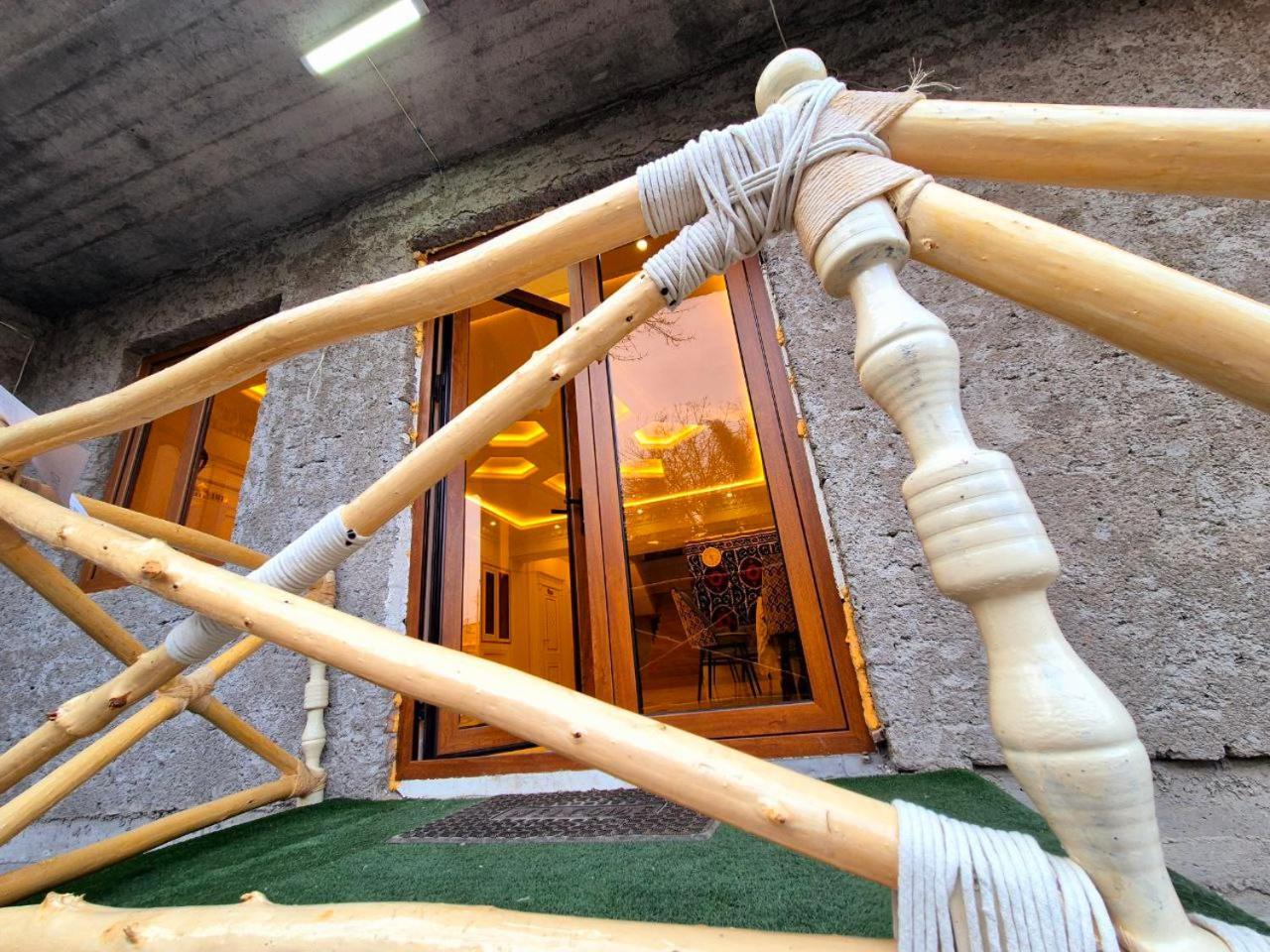 Samarkand Imron Hotel Exterior photo