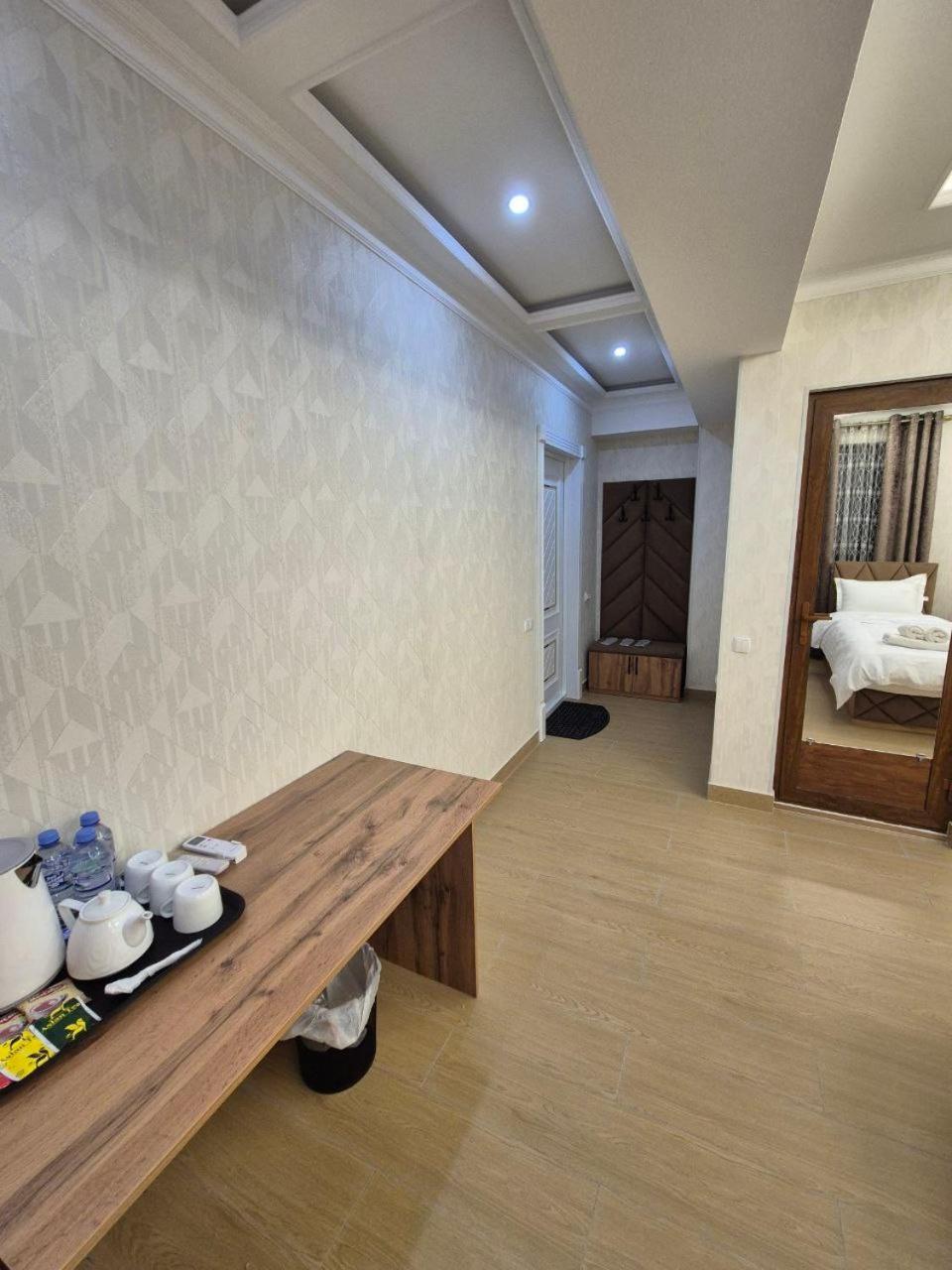 Samarkand Imron Hotel Exterior photo